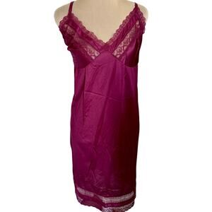 Vintage 1970's Velrose Burgundy Purple Lace Nightie Slip 2X